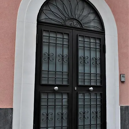 Casa Nire Ii Катанія